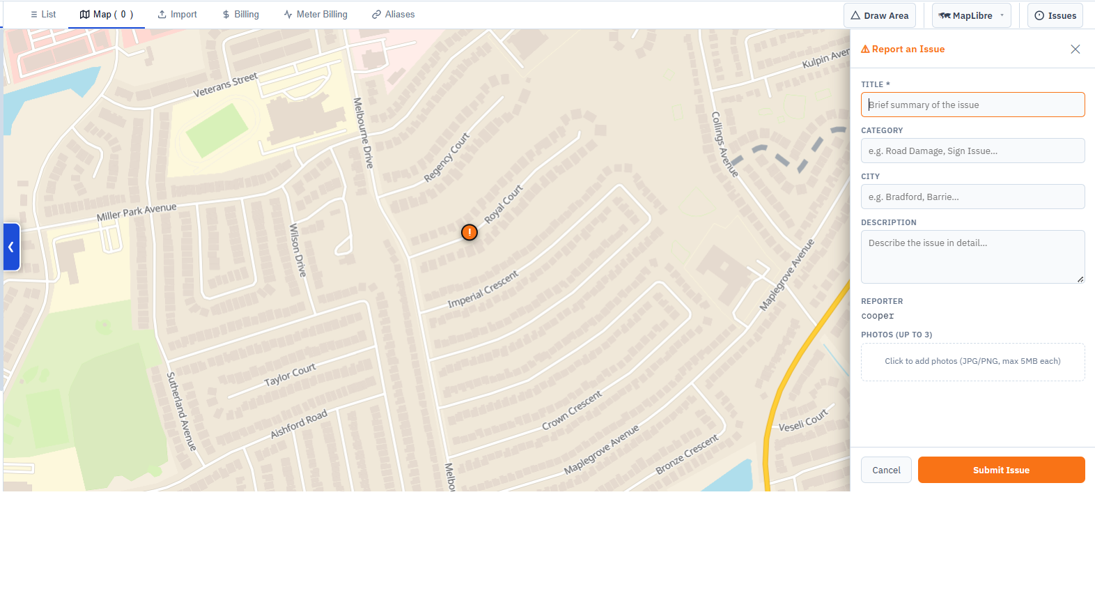 The field issues list, where crews report problems with a category, city, description and photos.